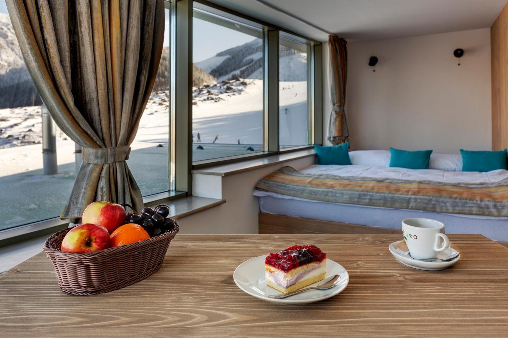 Hotel Strachan Family Jasna Deménvölgy Kültér fotó