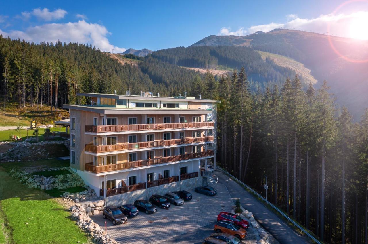 Hotel Strachan Family Jasna Deménvölgy Kültér fotó