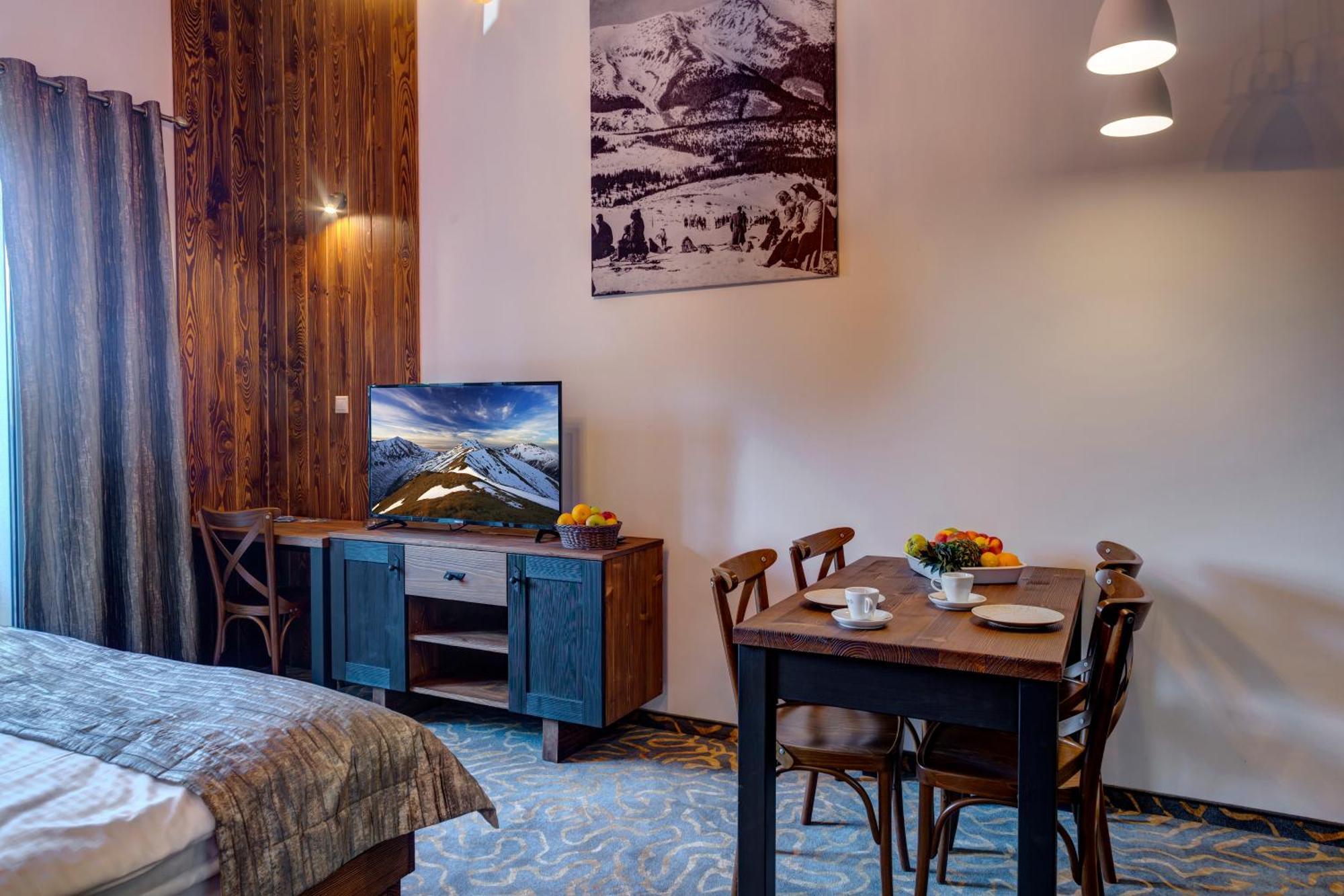Hotel Strachan Family Jasna Deménvölgy Kültér fotó
